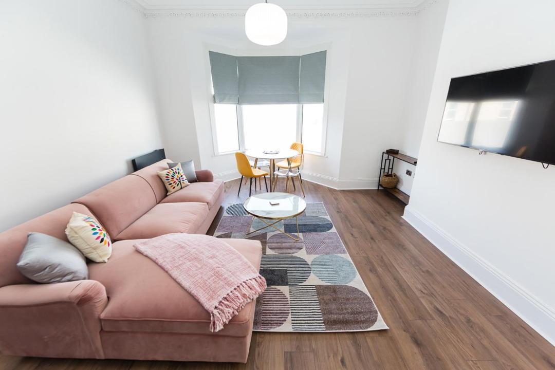 Coastline Villas - Heart Of Redcar 1 & 2 Bed New Apartments, Ideal For Contractors And Holidayers Quarto foto